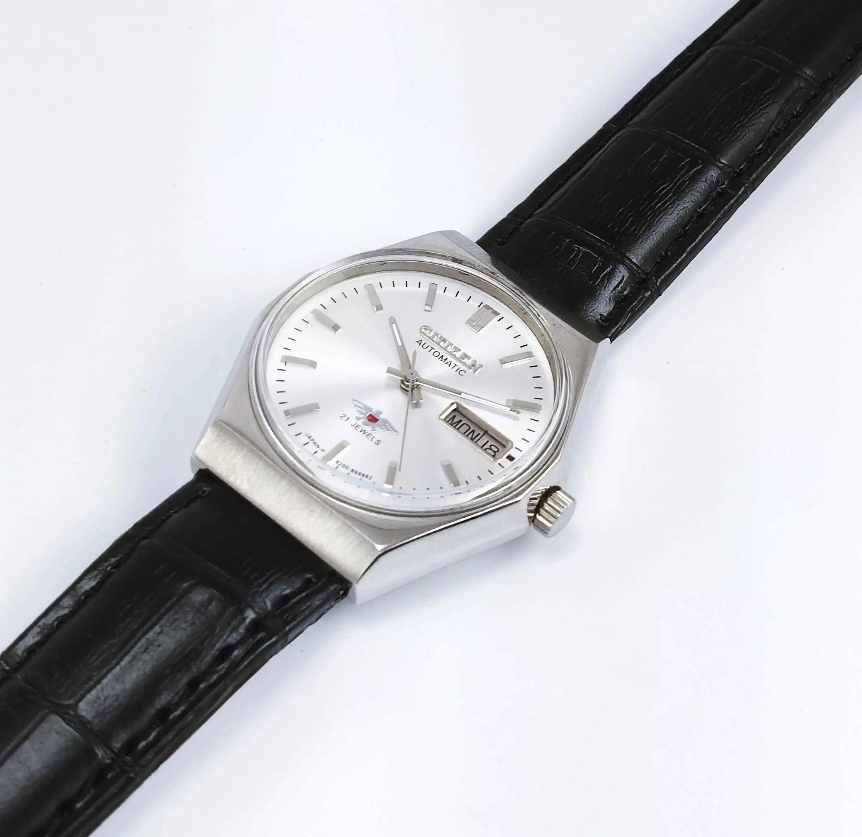 Citizen Automatic 21 Jewels 8200A Silver Dial Day Date Watch