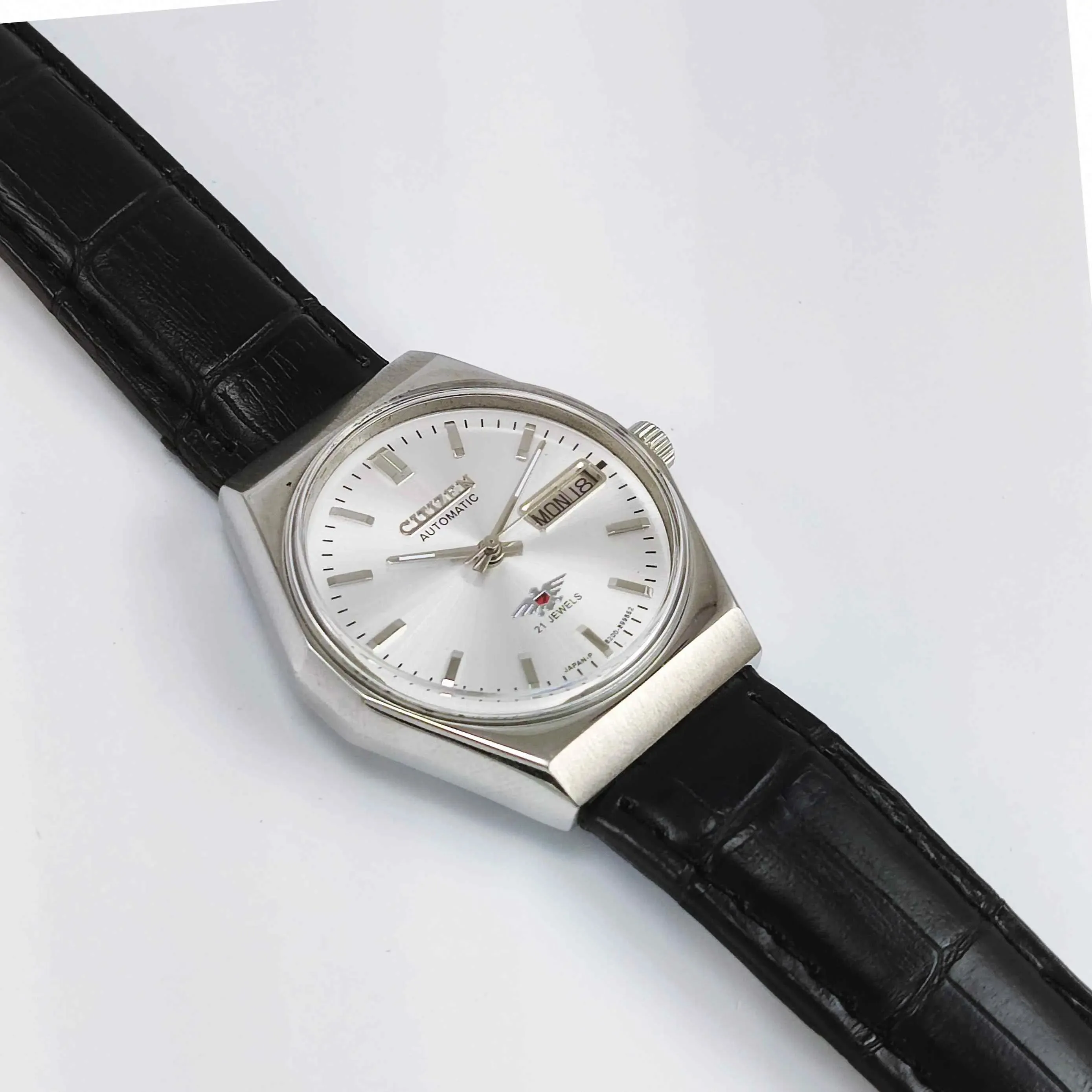 Citizen Automatic 21 Jewels 8200A Silver Dial Day Date Watch