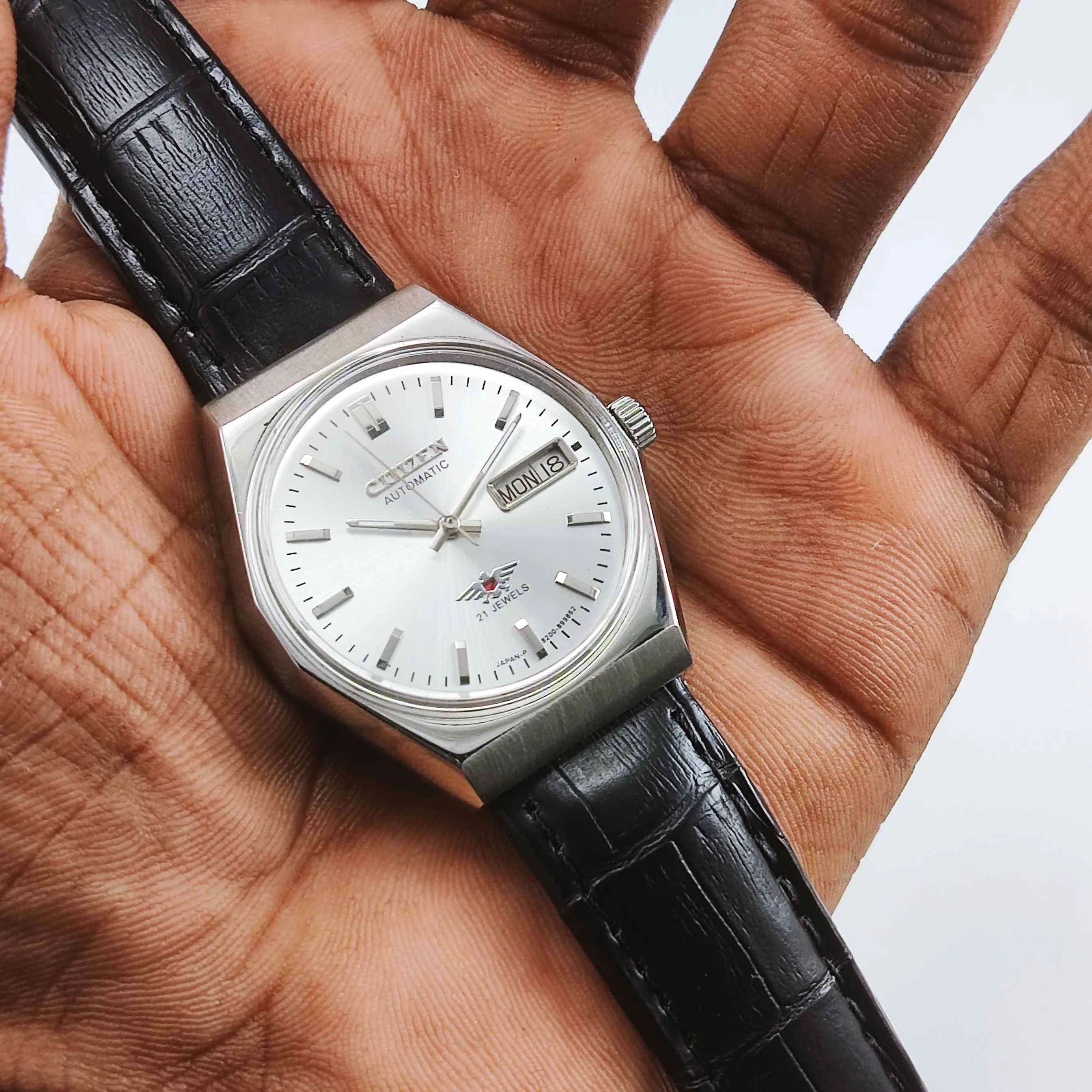 Citizen Automatic 21 Jewels 8200A Silver Dial Day Date Watch