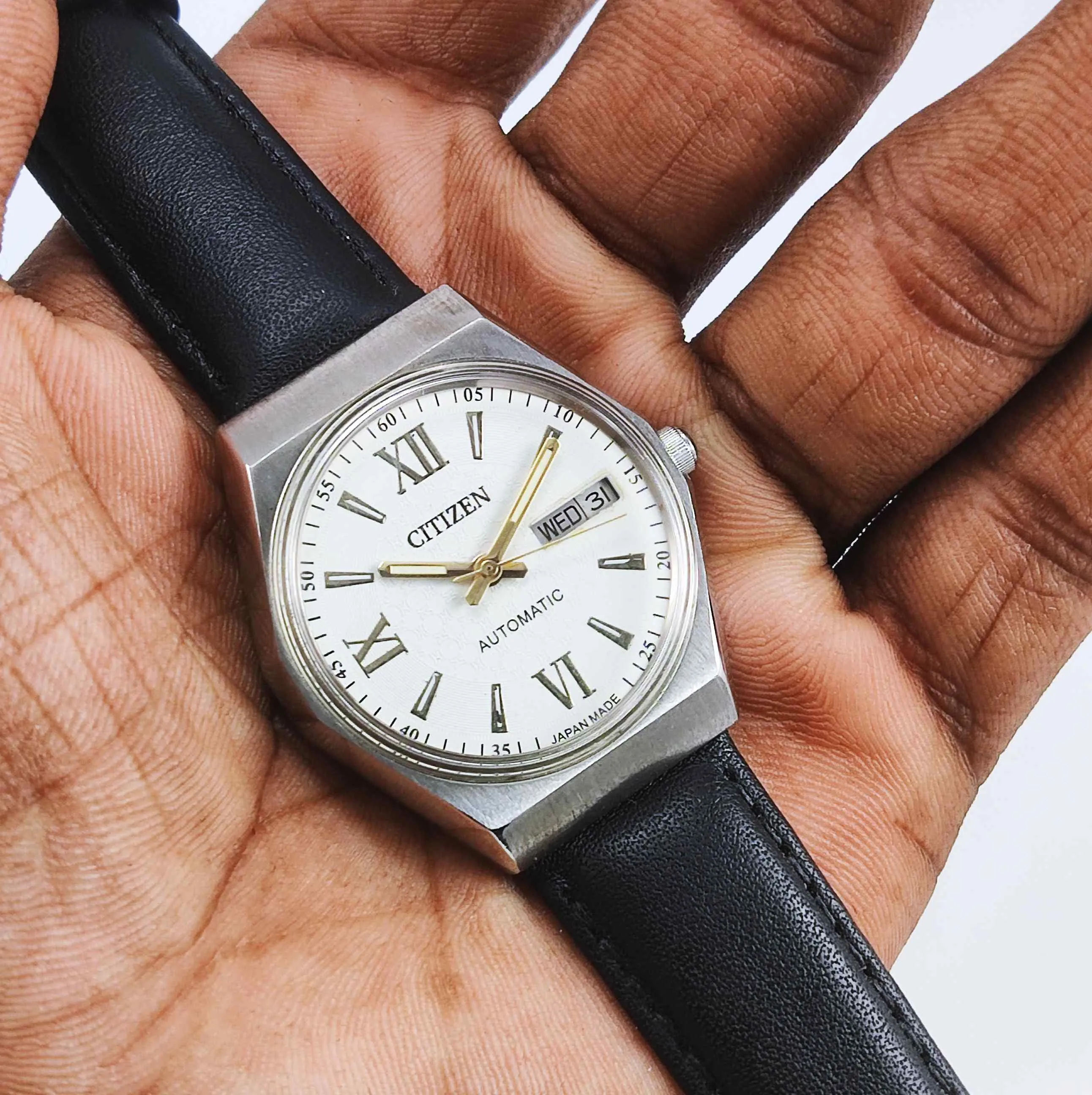Citizen Automatic 21 Jewels 8200A White Dial Day Date Watch