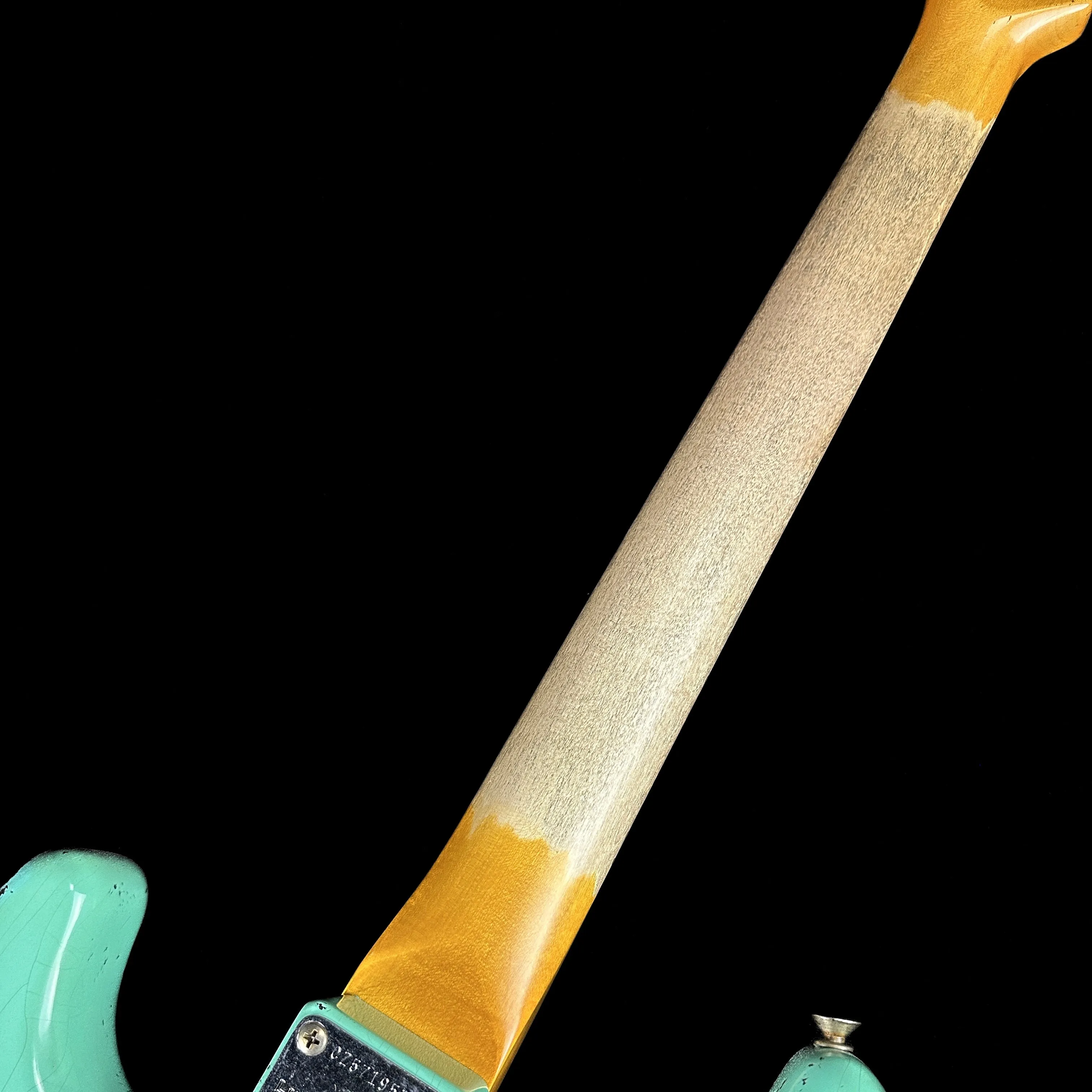 Fender Custom Shop Limited Edition 62 Strat Heavy Relic Faded Aged Sea Foam Green Over 3 Color Sunburst w/case