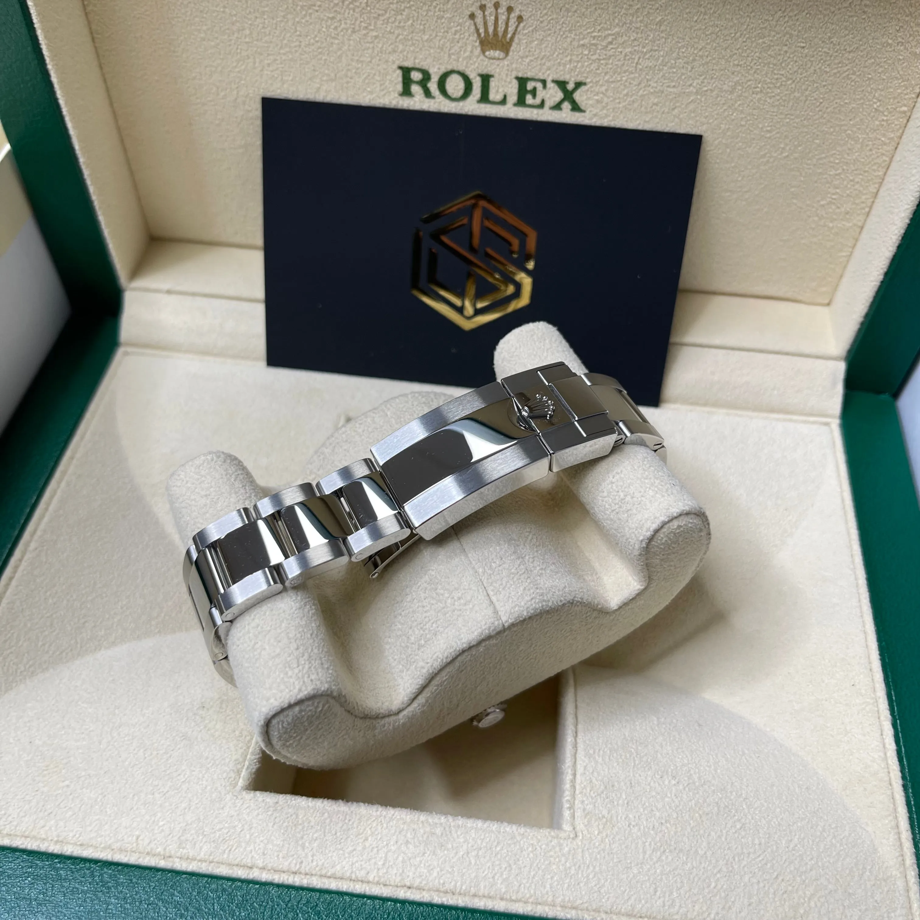 Rolex Yacht-Master 40 126622 Blue Dial 2020 Unworn Full Set Watch