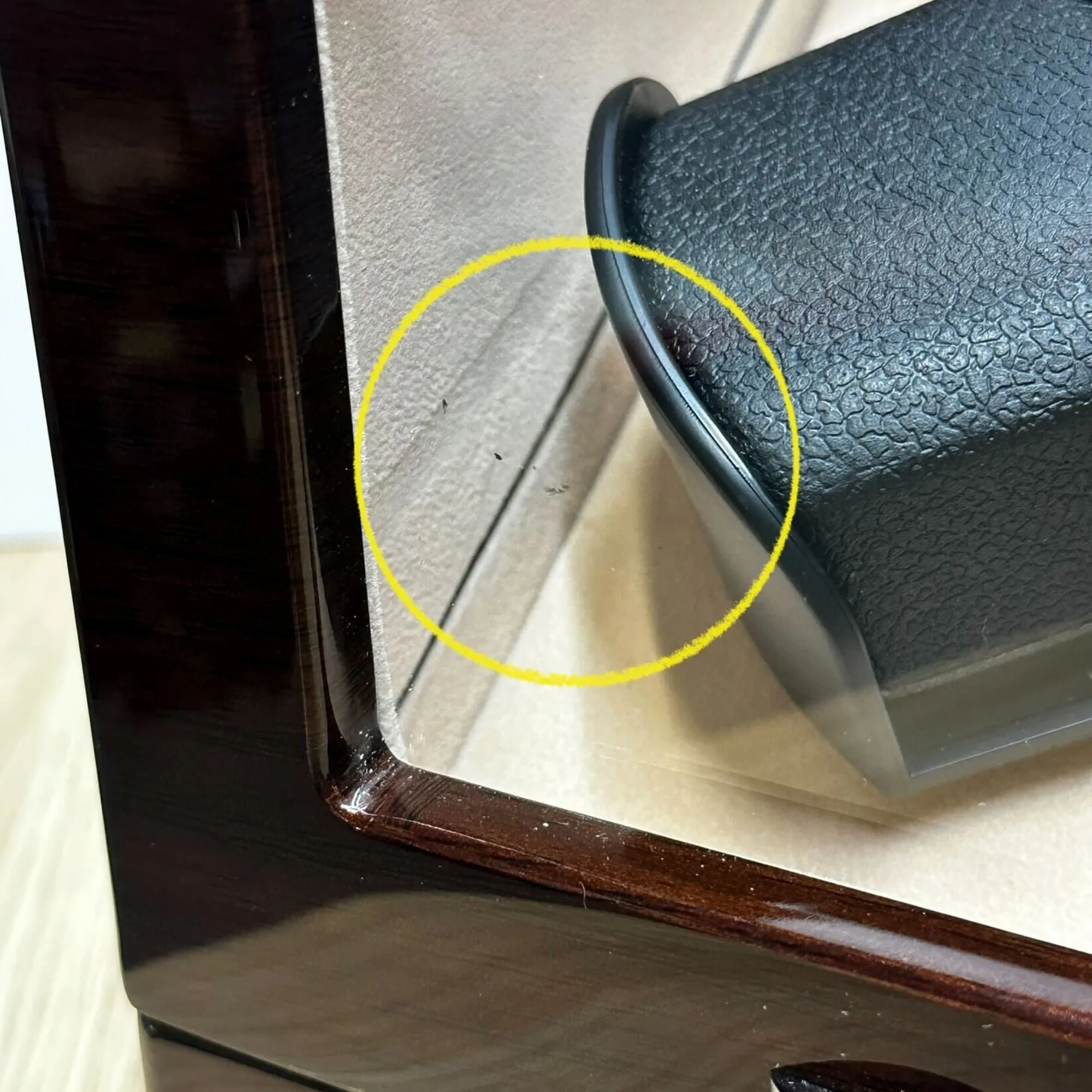 Seconds - Lindeman Mahogany Watch Winder Box for 2 Watches (Single Rotor)
