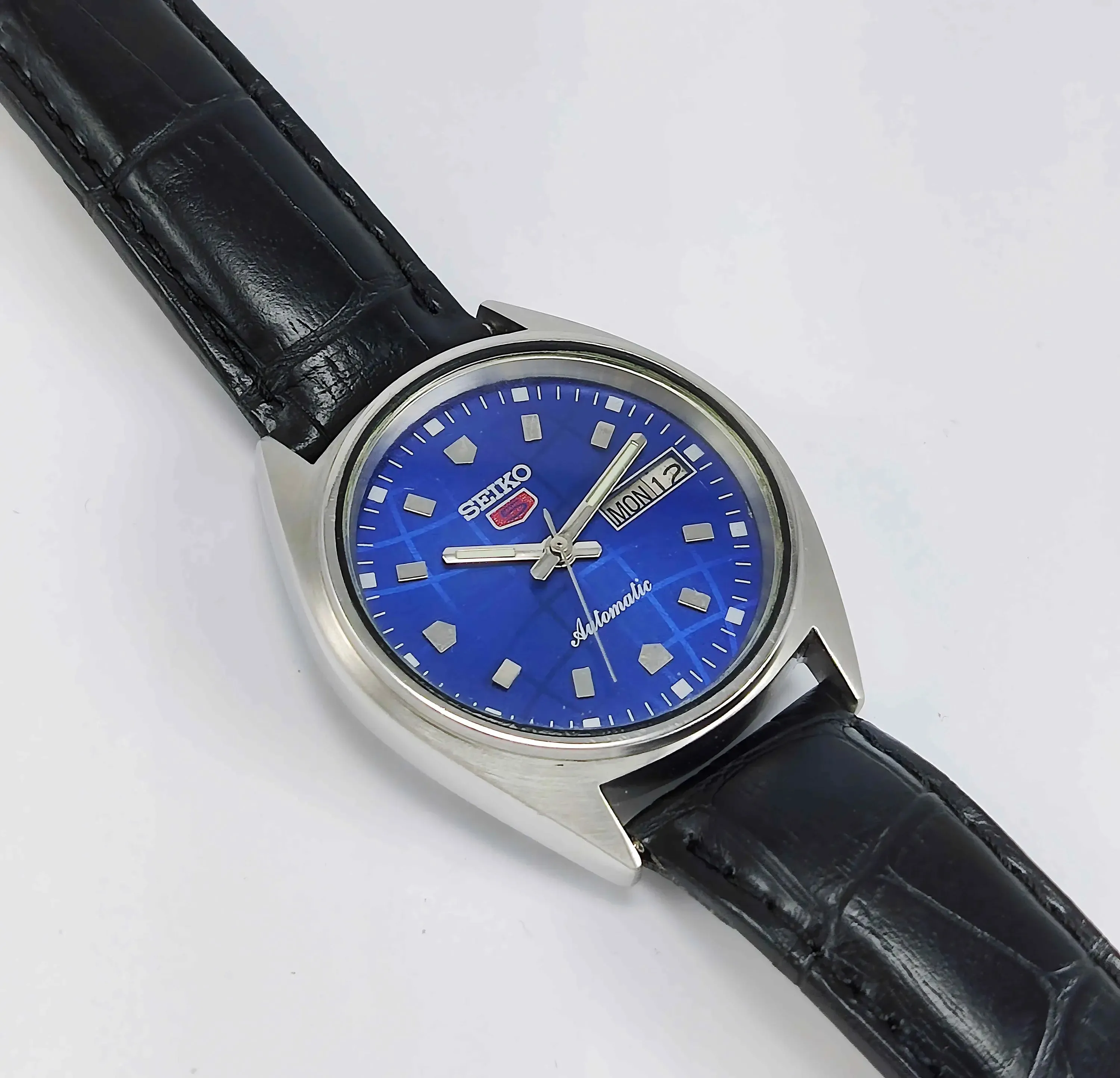 Seiko 5 Automatic-7019A Analog Blue Dial 21 Jewels Analog Day Date Men's Mechanical Watch
