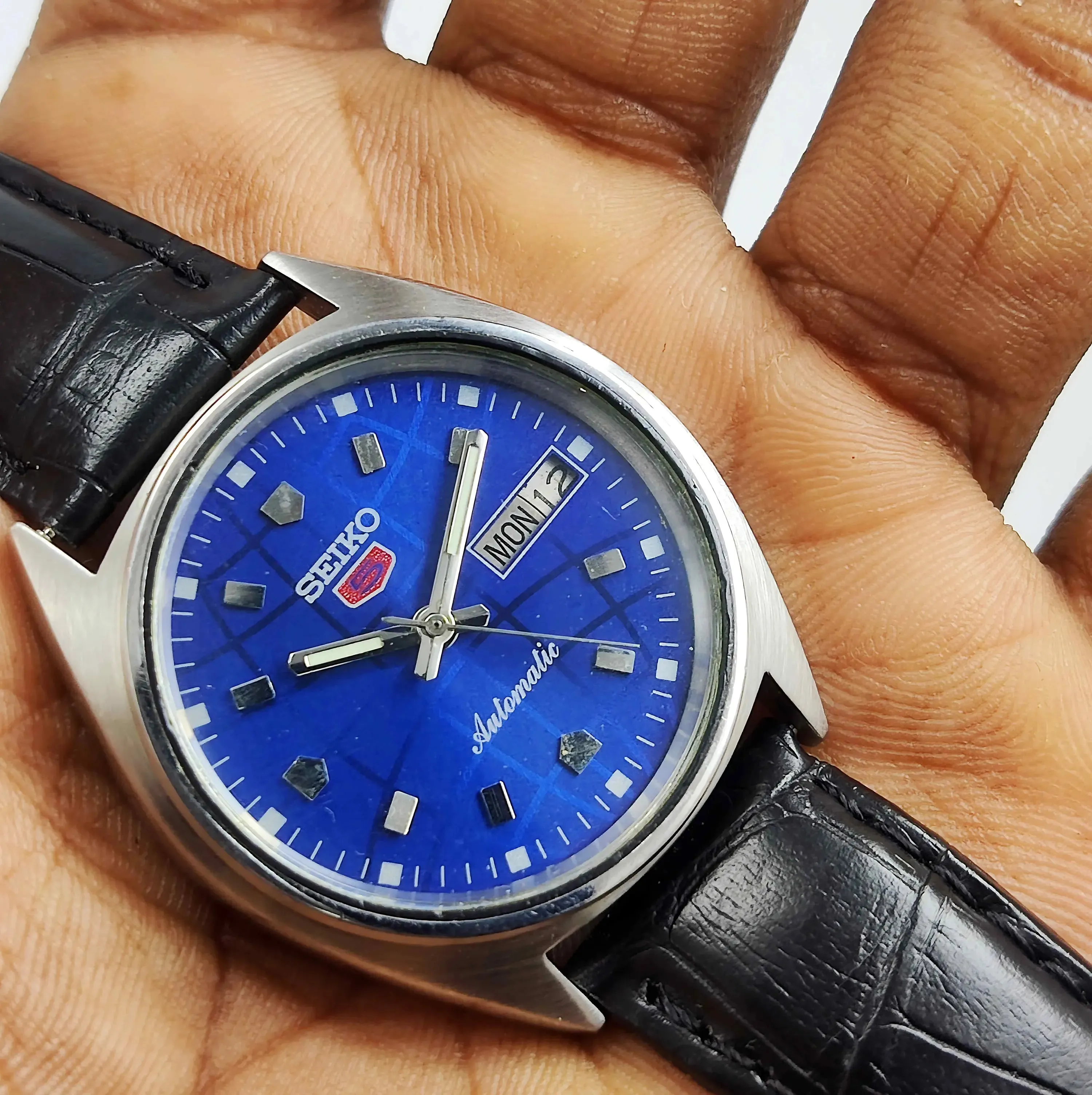 Seiko 5 Automatic-7019A Analog Blue Dial 21 Jewels Analog Day Date Men's Mechanical Watch